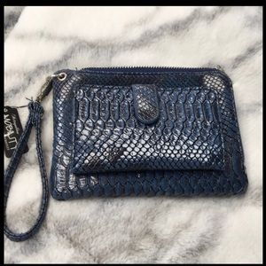 Small clutch wallet